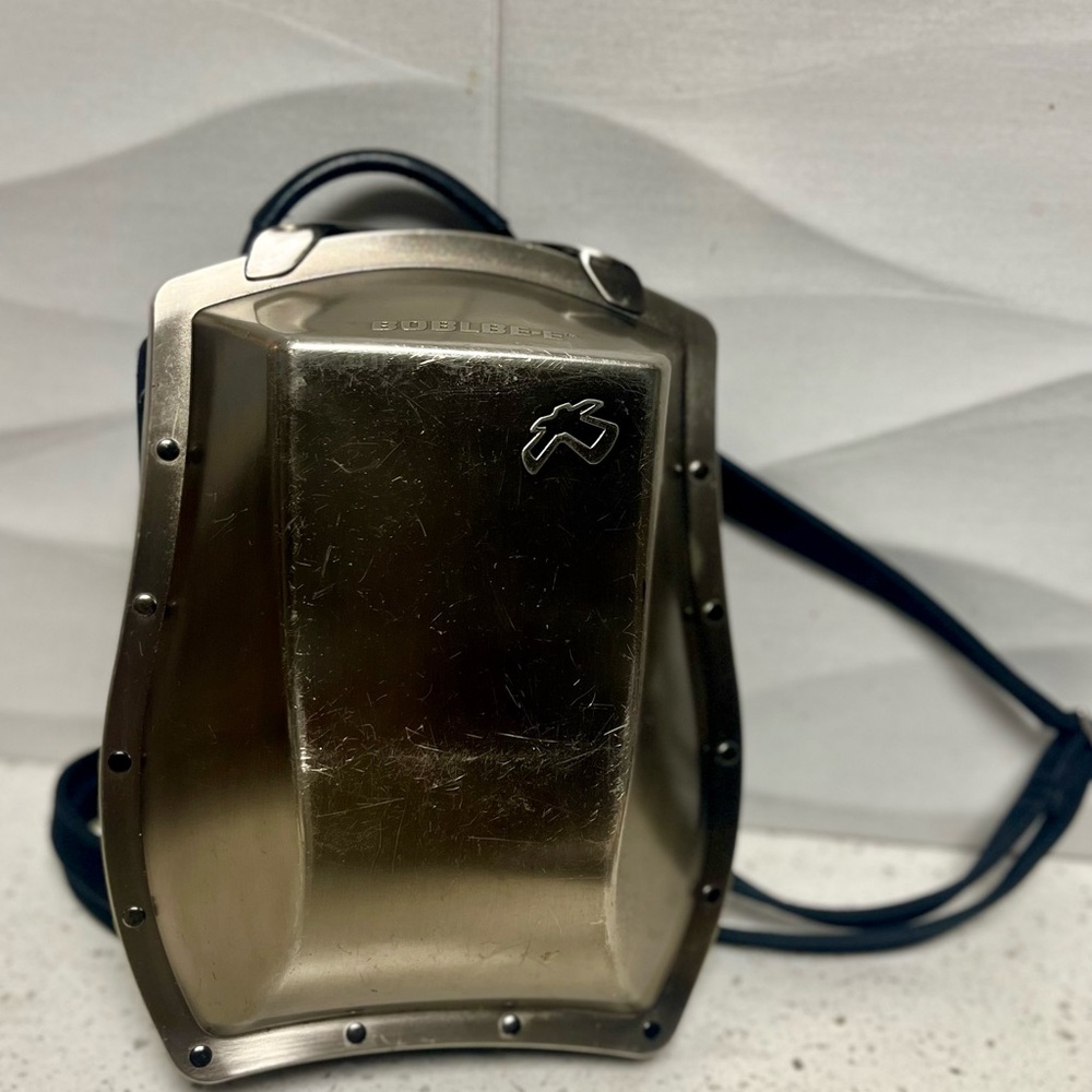 Boblbe-e hardshelf silver small backpack‎ Sweden